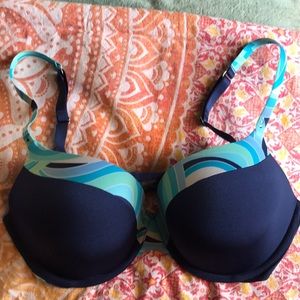Victoria’s Secret BioFit Demi Uplift 36DD